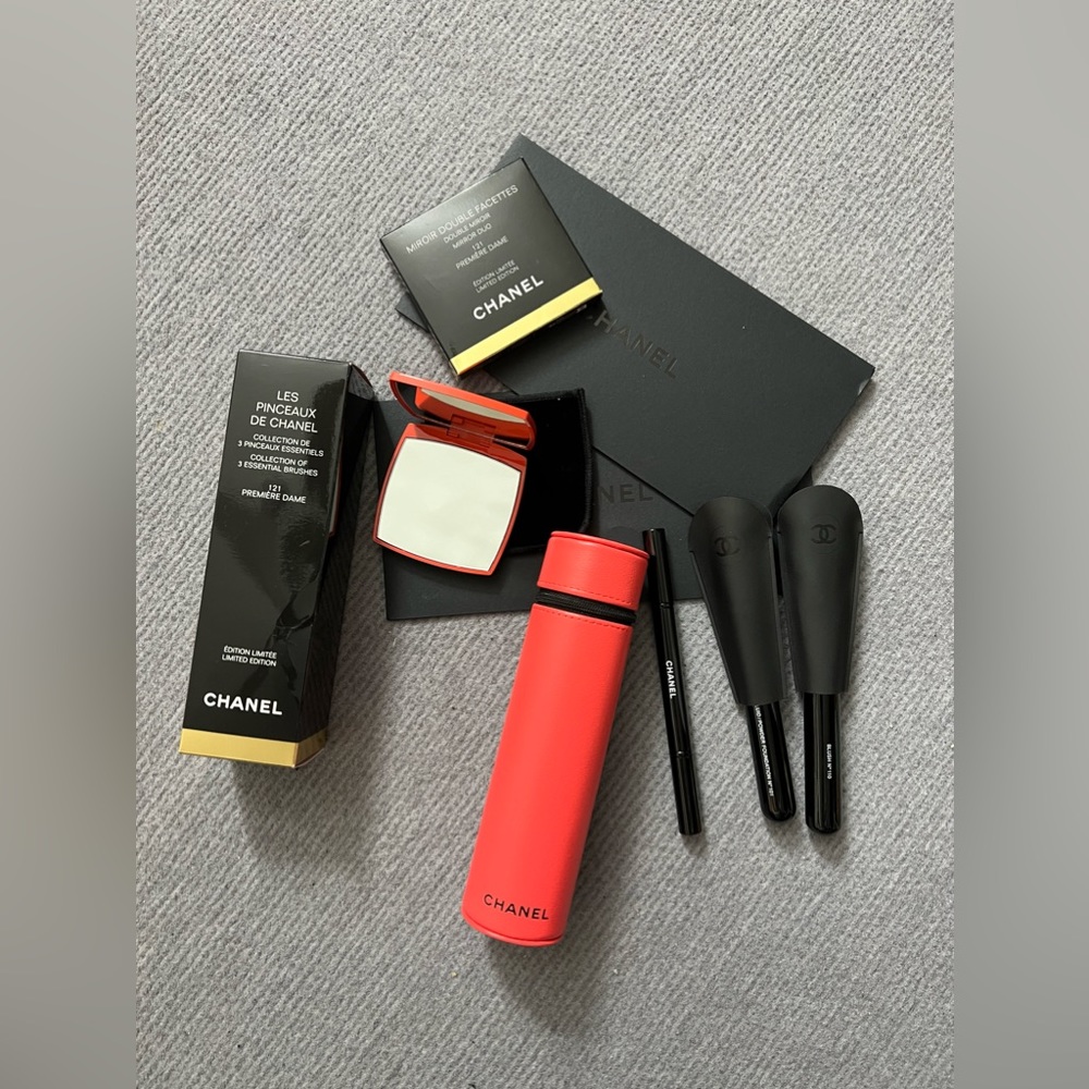 Chanel Limited Edition Complete Brush Set & Mirror 100% Authentic PREMIERE DAME